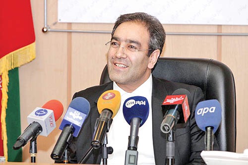 اولین نشست مطبوعاتی شاپور محمدی، رئیس جدید سازمان بورس و اوراق بهادار اولین نشست مطبوعاتی شاپور محمدی، رئیس جدید سازمان بورس و اوراق بهادار