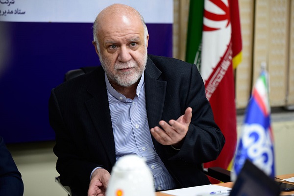 وزیر نفت خطاب به مدیران نفتی: با همین قدرت به کارتان ادامه دهید ازهیچ کمکی دریغ نمیکنم وزیر نفت خطاب به مدیران نفتی: با همین قدرت به کارتان ادامه دهید ازهیچ کمکی دریغ نمیکنم