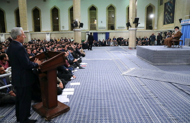 دیدار جمعی از نخبگان علمی با رهبر انقلاب