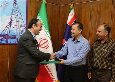 مدیرعامل شرکت بهره برداری نفت و گاز مسجدسلیمان وجود ایثارگران و آزادگان را نعمتی ارزشمند برای جامعه دانست و بر ضرورت تکریم و حفظ حرمت آنها تأکید کرد . مدیرعامل شرکت بهره برداری نفت و گاز مسجدسلیمان وجود ایثارگران و آزادگان را نعمتی ارزشمند برای جامعه دانست و بر ضرورت تکریم و حفظ حرمت آنها تأکید کرد .