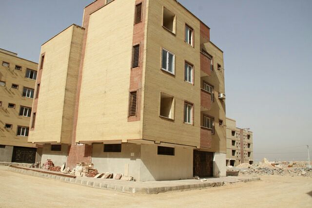 تحویل یک هزارو۴۰۰ واحدمسکونی مهر آبادان به متقاضیان تحویل یک هزارو۴۰۰ واحدمسکونی مهر آبادان به متقاضیان