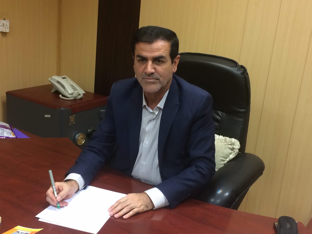 بررسی عملکرد مثبت و چشمگیر رحیم جلیلی مدیرعامل نمایشگاه بین المللی خوزستان بررسی عملکرد مثبت و چشمگیر رحیم جلیلی مدیرعامل نمایشگاه بین المللی خوزستان
