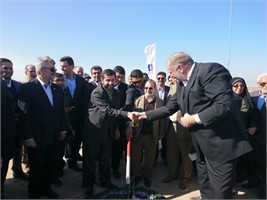 بزرگترین پروژه نیروگاه بادی کشور در خرمشهر کلنگ زنی شد